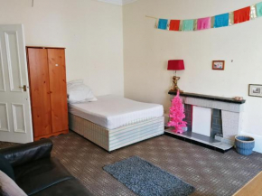 Guest House Free Parking Private Room Millroad